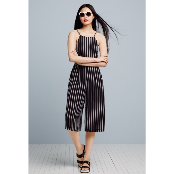 Astr Pants - ASTR | Culotte Jumpsuit Suit Black / White Striped Small